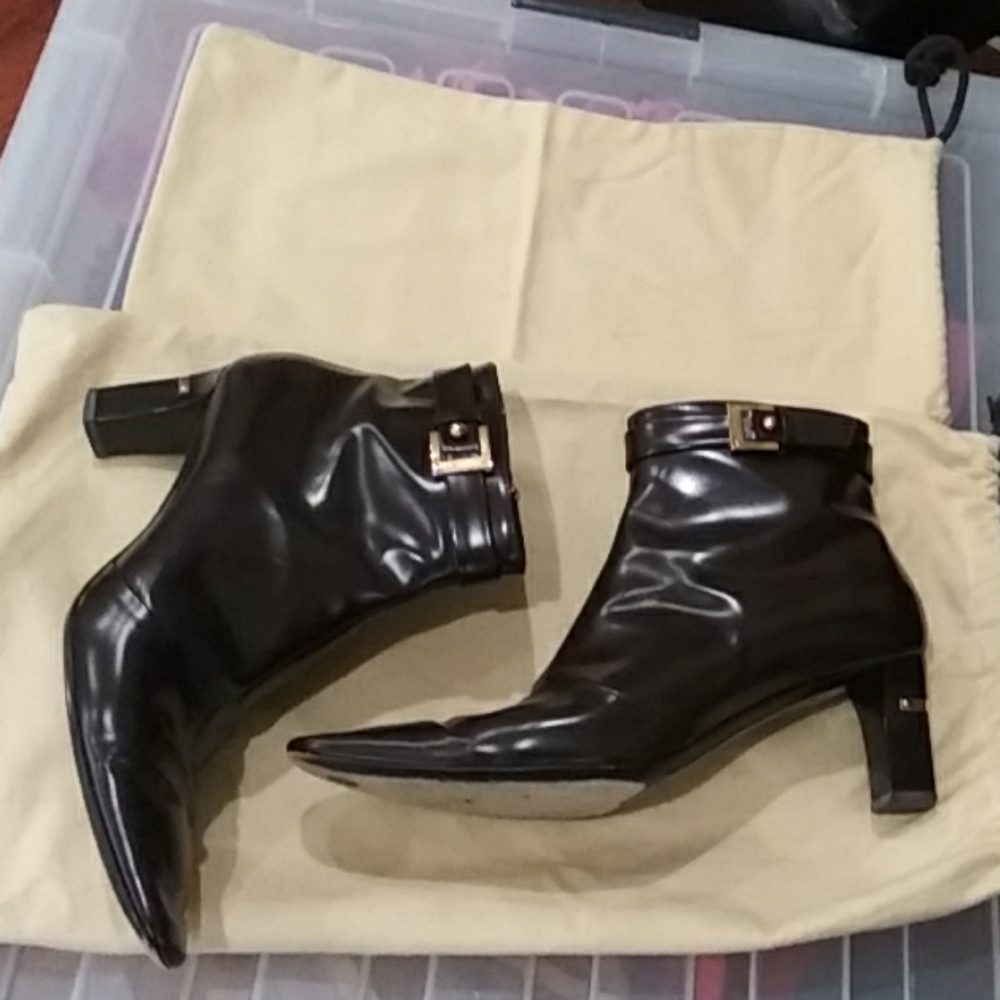 Louis Vuitton dark chocolate boots vintage
